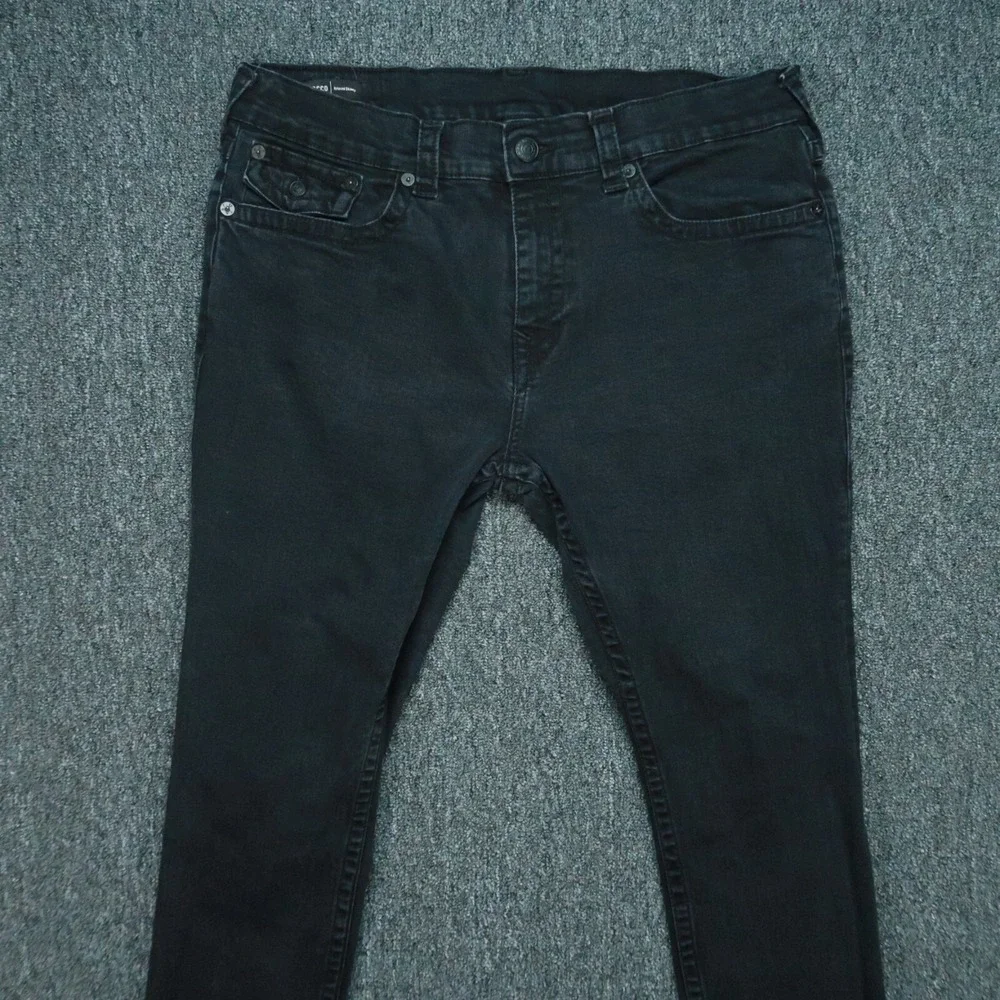 True Religion Jeans Men 38x33 Black Rocco Relaxed Skinny 5 Pocket Stretch